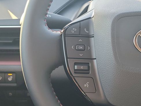 New 2026 Toyota Prius SE image 33