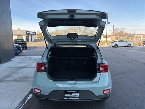 Used 2026 Hyundai Venue SE image 8