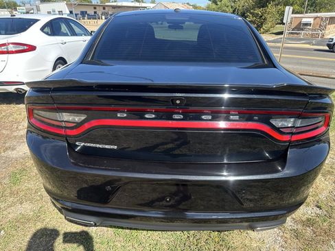 Used 2020 Dodge Charger SXT image 7