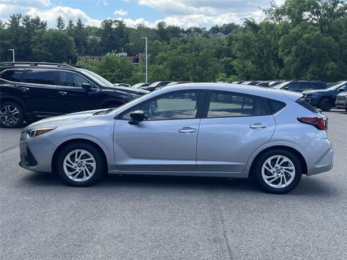 Certified 2024 Subaru Impreza 2.0i AWD/4WD image 2
