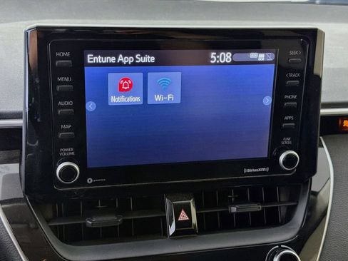 Used 2022 Toyota Corolla LE FWD image 25