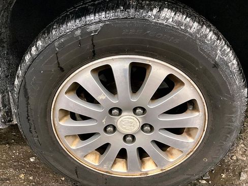 Used 2006 Buick Lucerne CX w/ Driver Confidence Package image 9