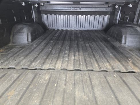 Used 2022 Chevrolet Silverado 1500 LT Trail Boss w/ Convenience Package II image 30