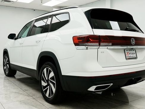 Used 2024 Volkswagen Atlas SE image 6