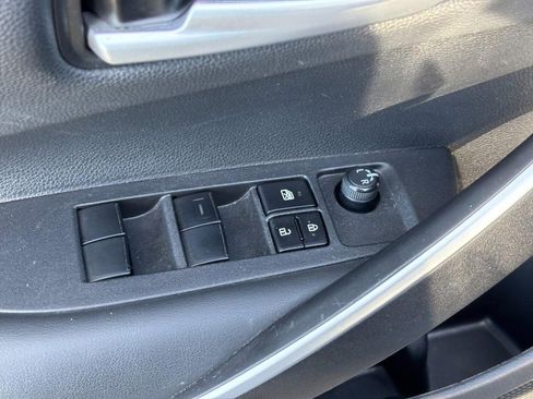 Used 2022 Toyota Corolla SE image 23