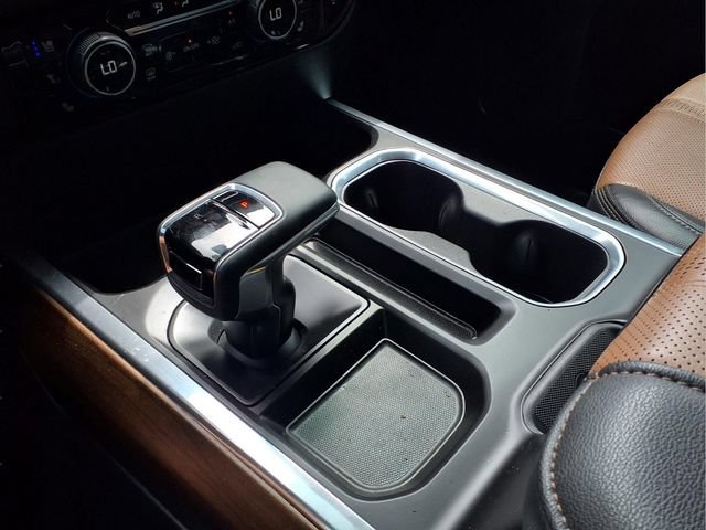 Used 2024 Chevrolet Silverado 1500 High Country w/ High Country Premium Package AWD/4WD image 12