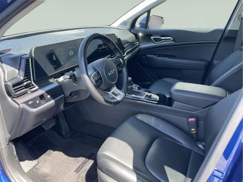 Used 2023 Kia Sportage EX AWD/4WD image 11