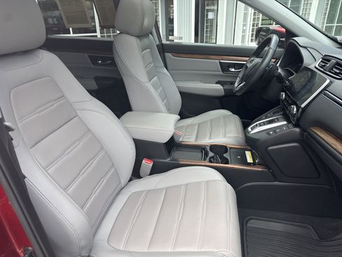 Used 2022 Honda CR-V Touring image 33