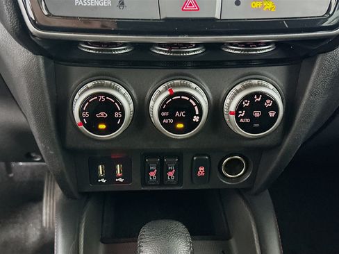Used 2024 Mitsubishi Outlander Sport AWD image 24