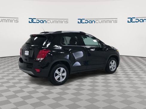 Used 2020 Chevrolet Trax LT FWD image 8