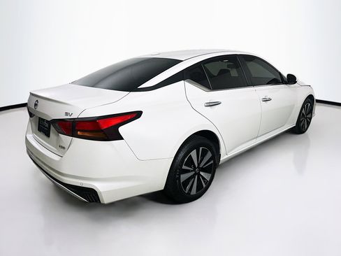 Used 2022 Nissan Altima 2.5 SV image 9