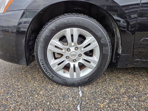 Used 2012 Nissan Altima 2.5 S w/ 20th Anniversary Pkg image 32