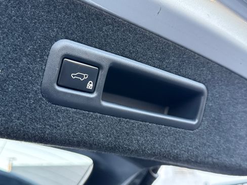 Used 2018 Lexus RX 350L AWD image 10