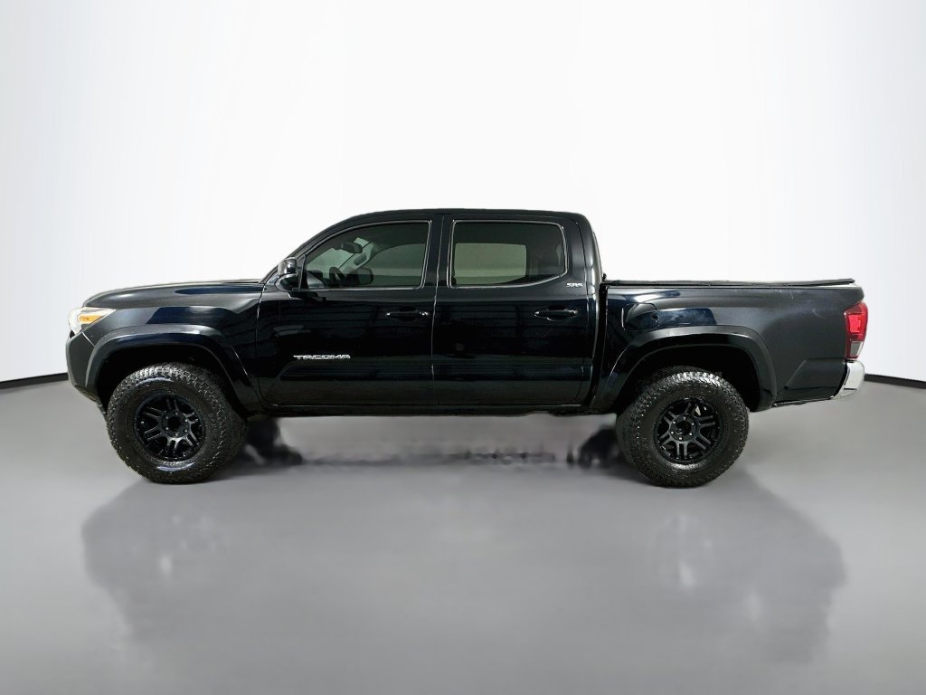 Used 2019 Toyota Tacoma SR5 RWD image 4