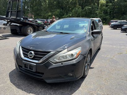 Used 2016 Nissan Altima 2.5 SV