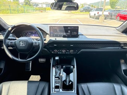 Used 2024 Honda Accord Sport image 13
