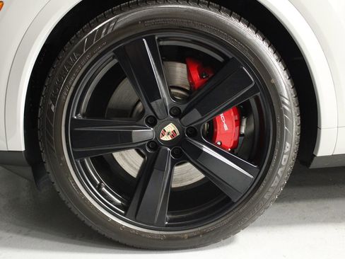 New 2026 Porsche Cayenne S AWD/4WD image 21