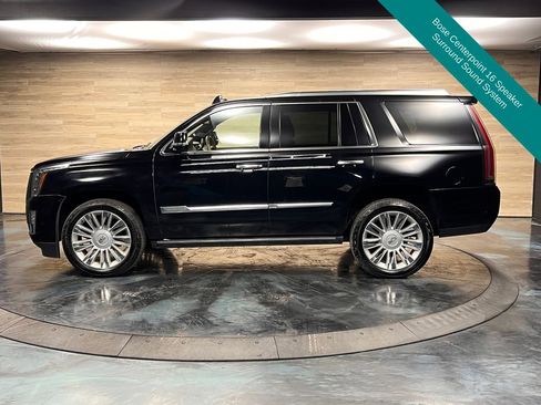Used 2020 Cadillac Escalade Platinum AWD/4WD image 5
