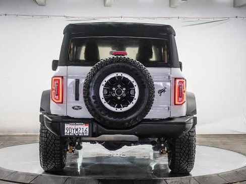 Used 2022 Ford Bronco Badlands w/ Sasquatch Package image 5