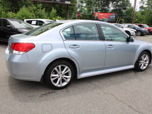 Used 2013 Subaru Legacy 2.5i Limited AWD/4WD image 7