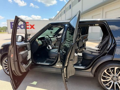 Used 2019 Land Rover Range Rover Long Wheelbase Supercharged AWD/4WD image 17