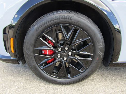 Used 2025 Ford Mustang Mach-E Premium w/ Sport Appearance Package AWD/4WD image 10
