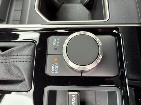 New 2026 Toyota Tundra Limited image 38