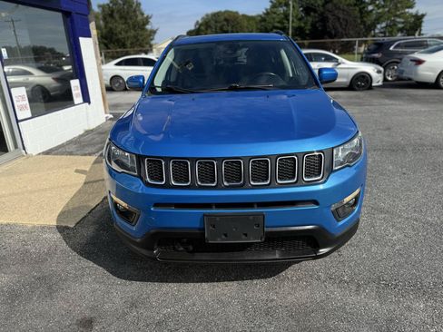 Used 2020 Jeep Compass Latitude AWD/4WD image 4