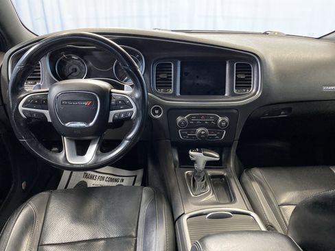 Used 2018 Dodge Charger GT image 32