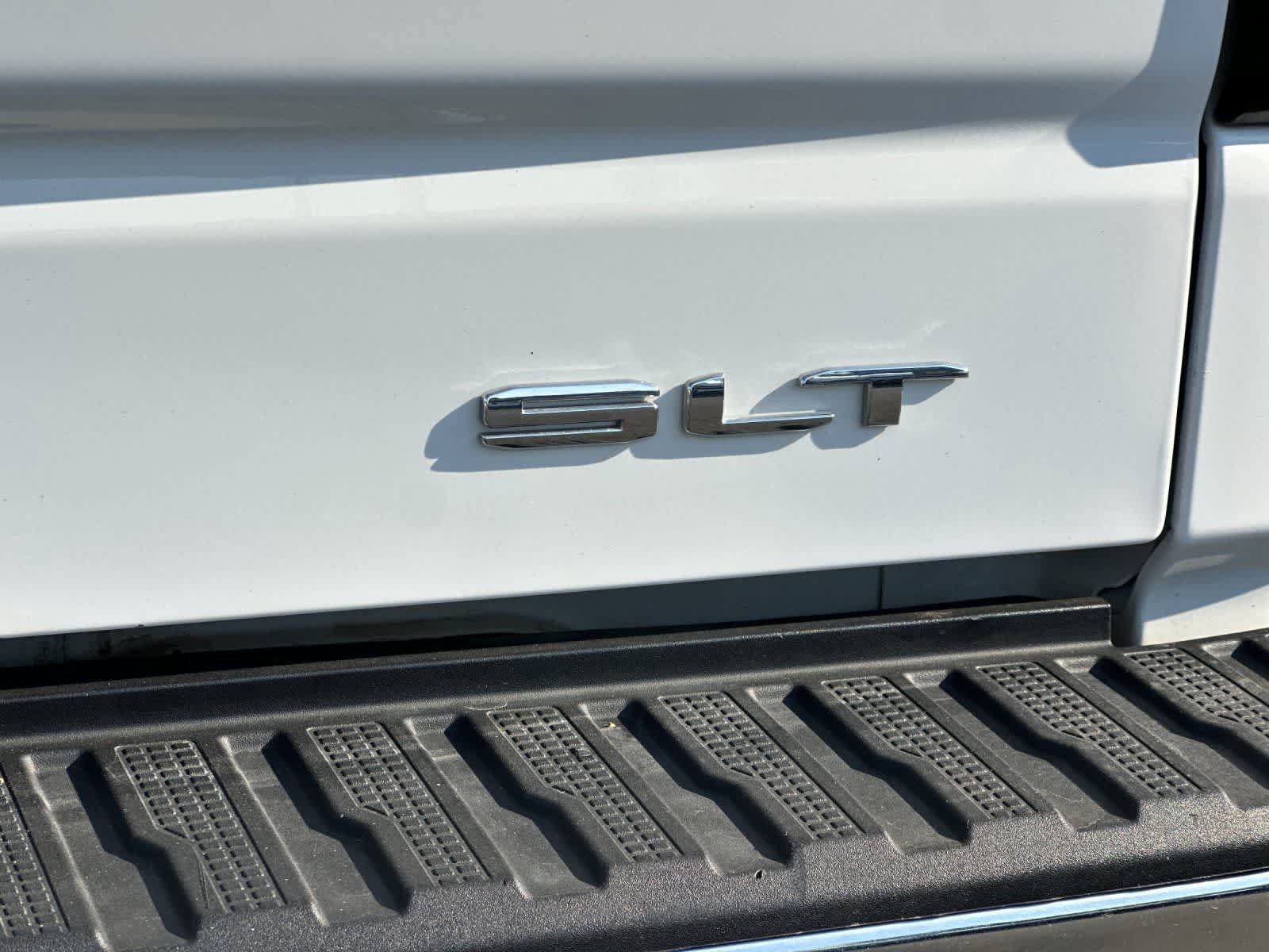 Used 2024 GMC Sierra 1500 SLT AWD/4WD image 27