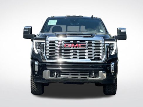 Used 2025 GMC Sierra 3500 Denali w/ Denali Reserve Package AWD/4WD image 8