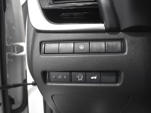 Certified 2023 Nissan Rogue SL AWD/4WD image 15