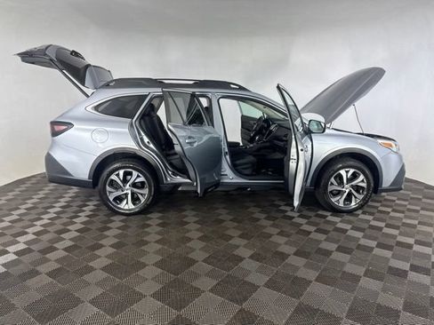 Used 2022 Subaru Outback Limited AWD/4WD image 13