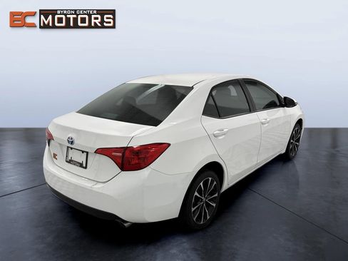 Used 2018 Toyota Corolla SE image 6