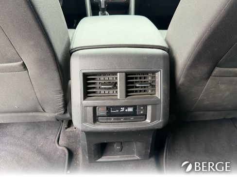 Used 2018 Volkswagen Atlas S image 18