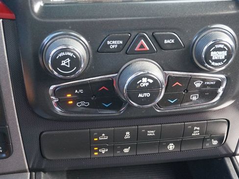 Used 2017 RAM 1500 Rebel w/ Luxury Group AWD/4WD image 38