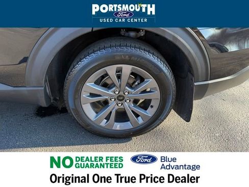 Used 2022 Ford Explorer XLT w/ Equipment Group 202A image 30