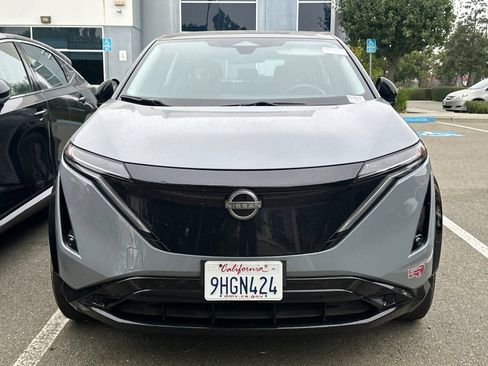 Certified 2023 Nissan Ariya FWD image 3