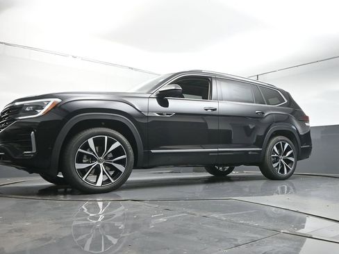 New 2025 Volkswagen Atlas SEL Premium R-Line image 36