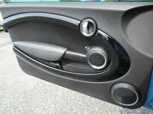 Used 2013 MINI Cooper S FWD image 18
