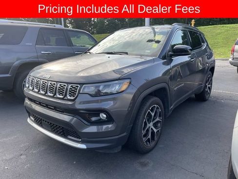 Used 2024 Jeep Compass Limited AWD/4WD image 1