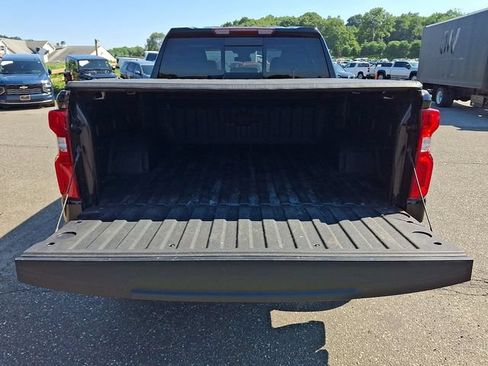 Used 2025 Chevrolet Silverado 1500 LT Trail Boss w/ Convenience Package II AWD/4WD image 32