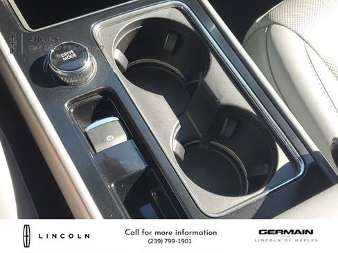 Certified 2022 Lincoln Corsair Reserve w/ Elements Package image 34