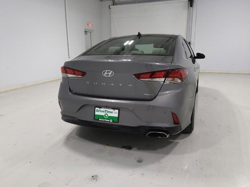 Used 2018 Hyundai Sonata Limited w/ Ultimate Package 07 FWD image 7