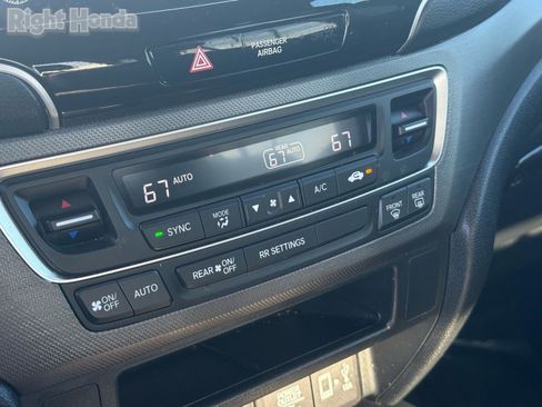 Used 2023 Honda Ridgeline Sport image 23