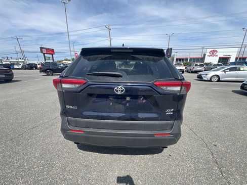 Used 2020 Toyota RAV4 XLE Premium AWD/4WD image 6