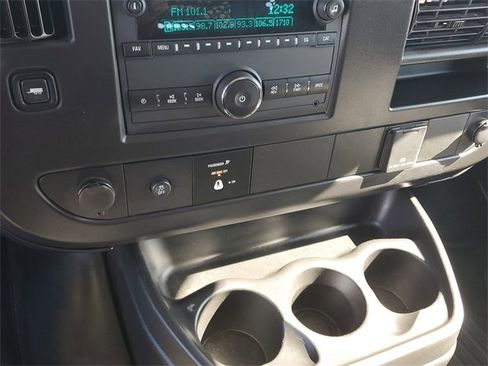 Certified 2024 GMC Savana 2500 w/ Driver Convenience Package image 20