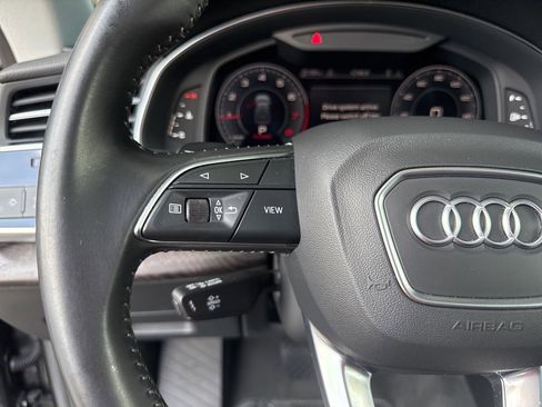 Used 2019 Audi Q8 Premium w/ Convenience Package image 27