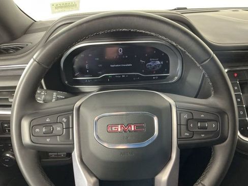 Used 2023 GMC Yukon XL SLT w/ Max Trailering Package AWD/4WD image 13