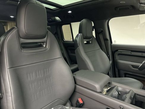 New 2026 Land Rover Defender 110 OCTA AWD/4WD image 14